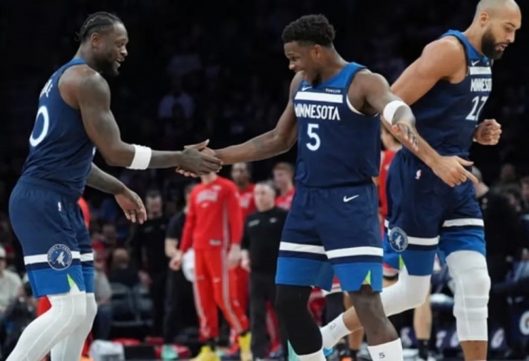 旺财28h5-森林狼(和火箭):逆转一半,被反逆转?