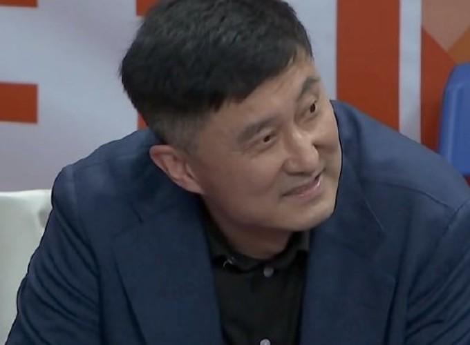 旺财28下载-杜锋:大家并没有为季后赛做好准备,拉科首秀不错但还需磨合